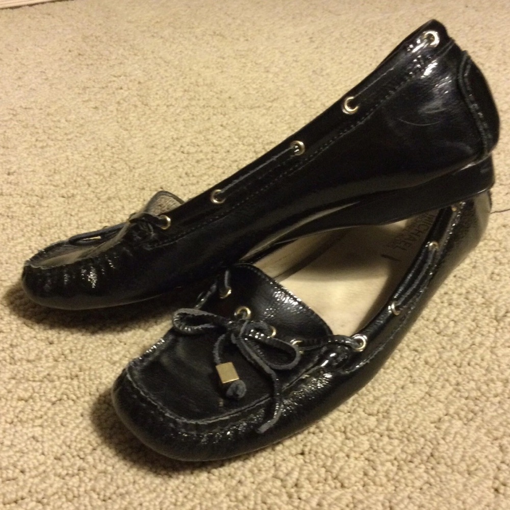 Michael Kors Women's Black Patent Leather Moccasin Loafers size 8M